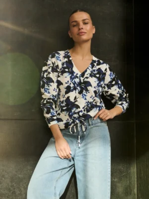 l bl 4905 off white 01