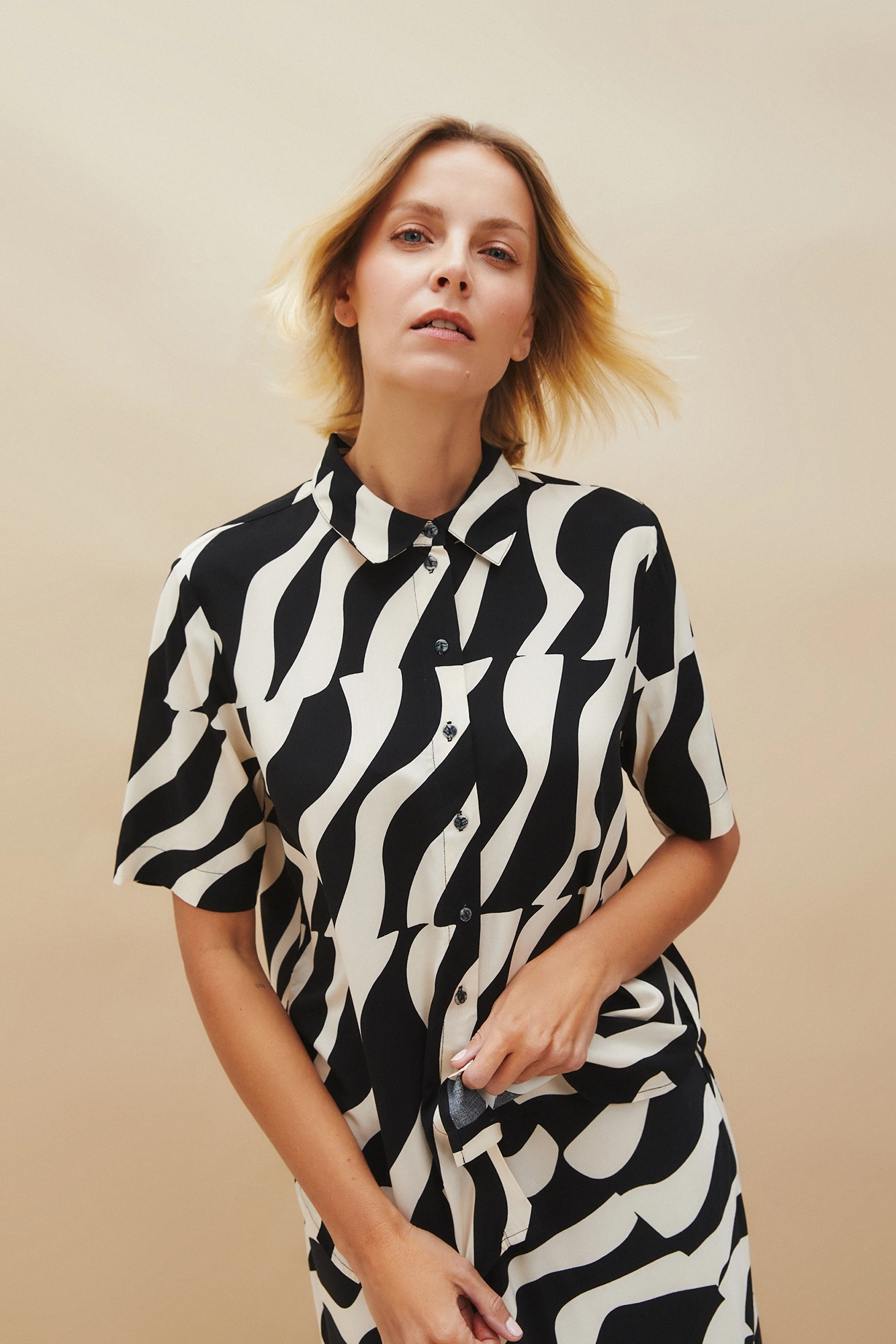 l ko 4620 black 01 l ko 4620 black 01