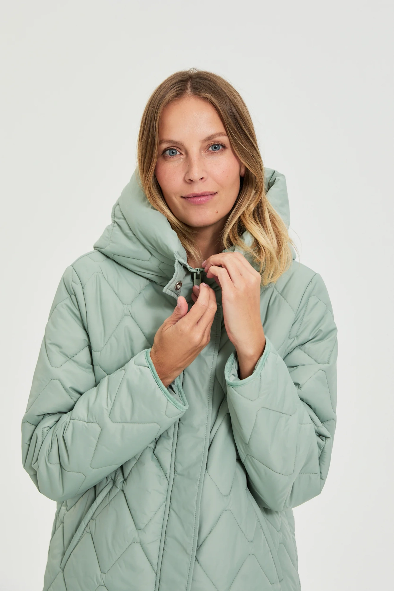 l ku 4900 olive 04 l ku 4900 olive 04