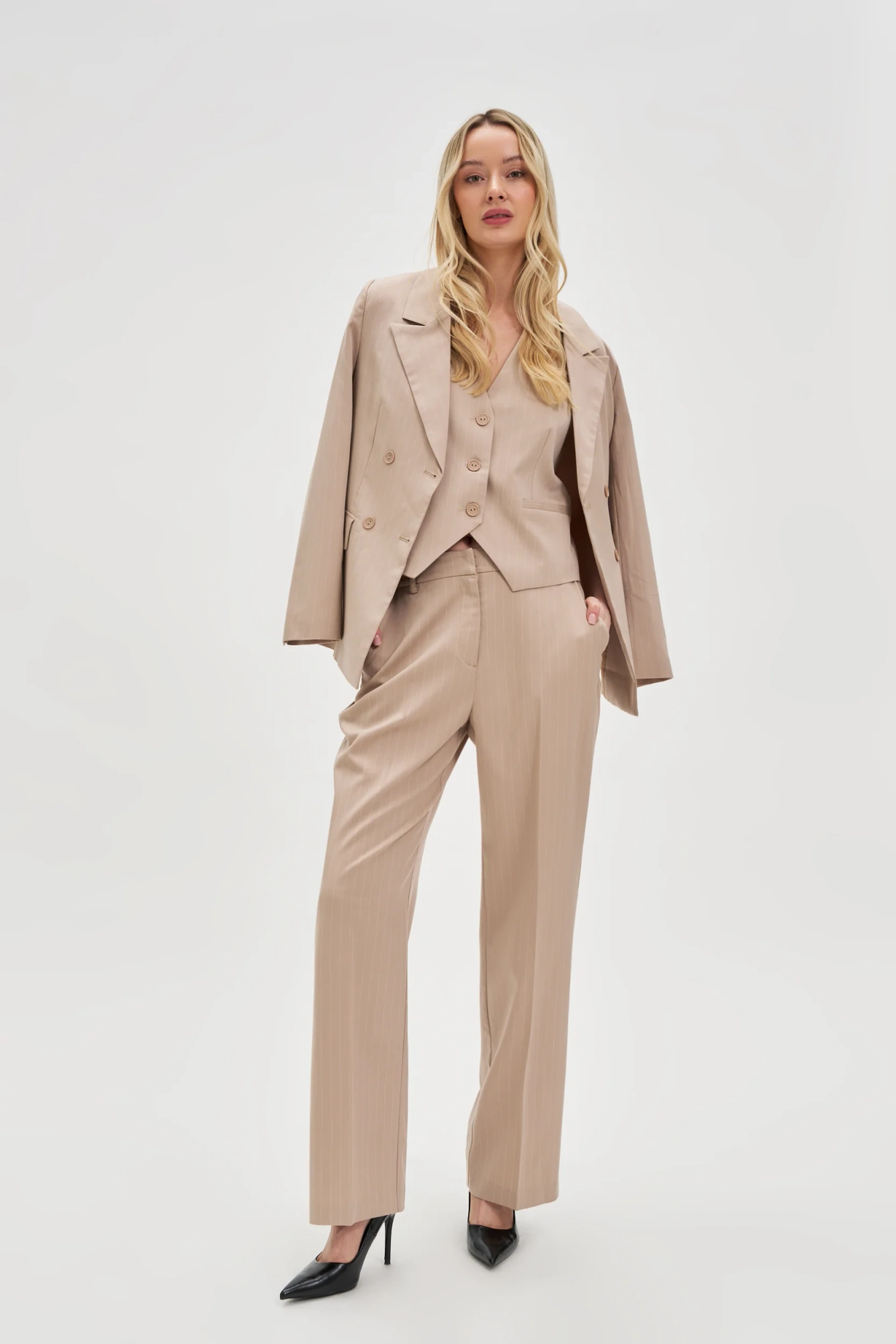 l mr 4613 l.beige 05 l mr 4613 l.beige 05