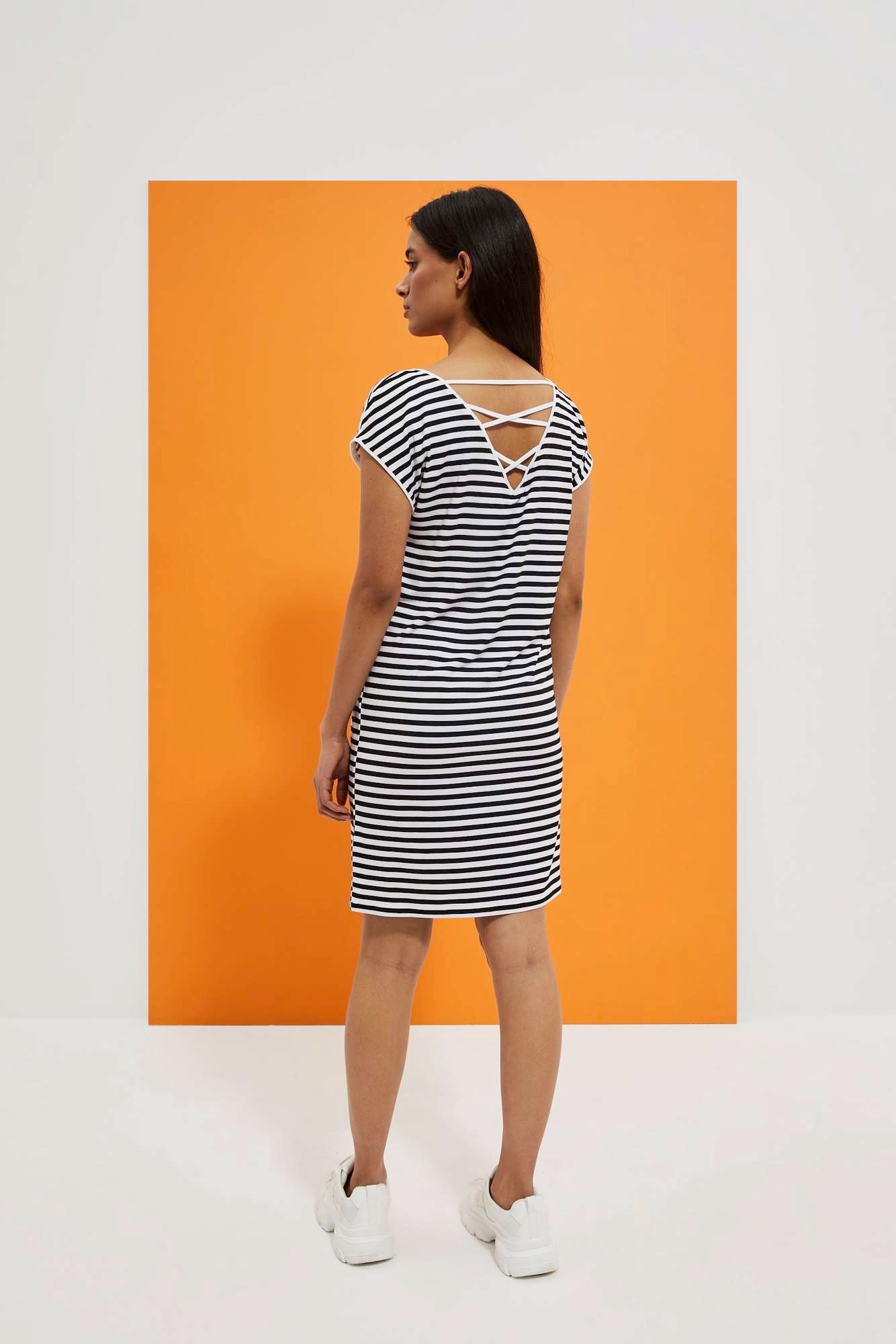 l su 4055 white black 03 l su 4055 white black 03