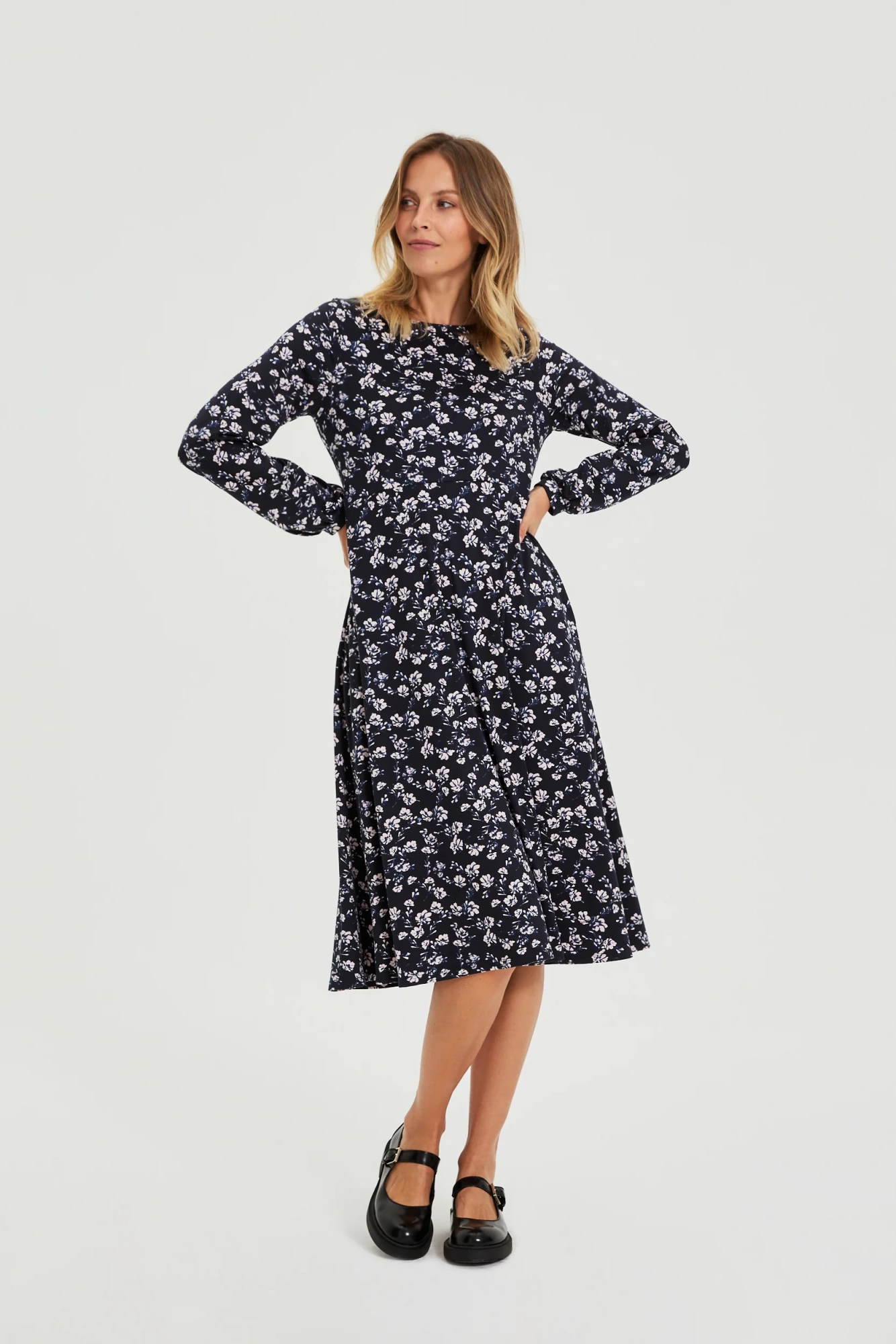 l su 4901 navy 01 l su 4901 navy 01