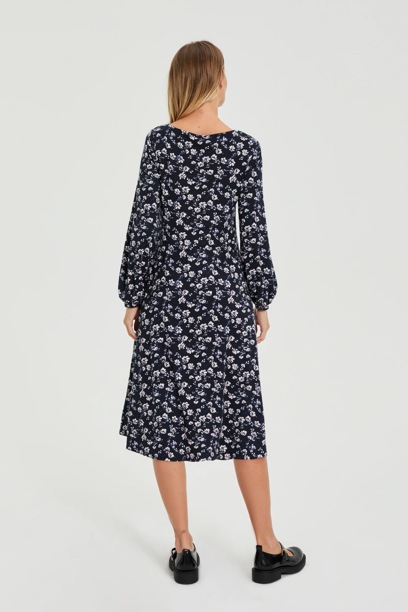 l su 4901 navy 04 l su 4901 navy 04