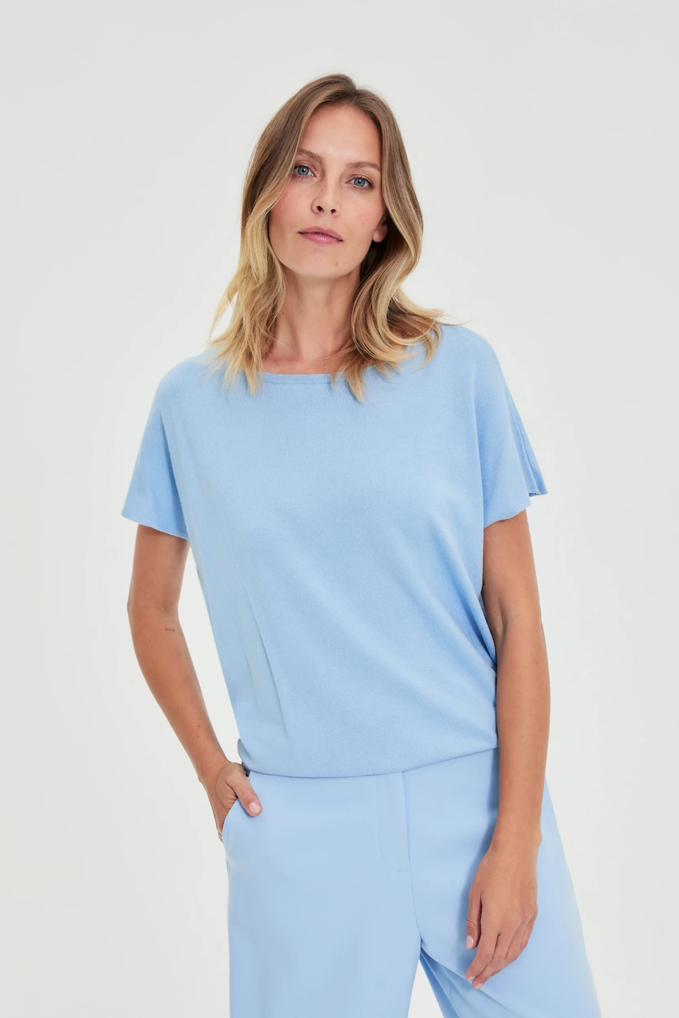 l sw 4904 l.blue 01 l sw 4904 l.blue 01