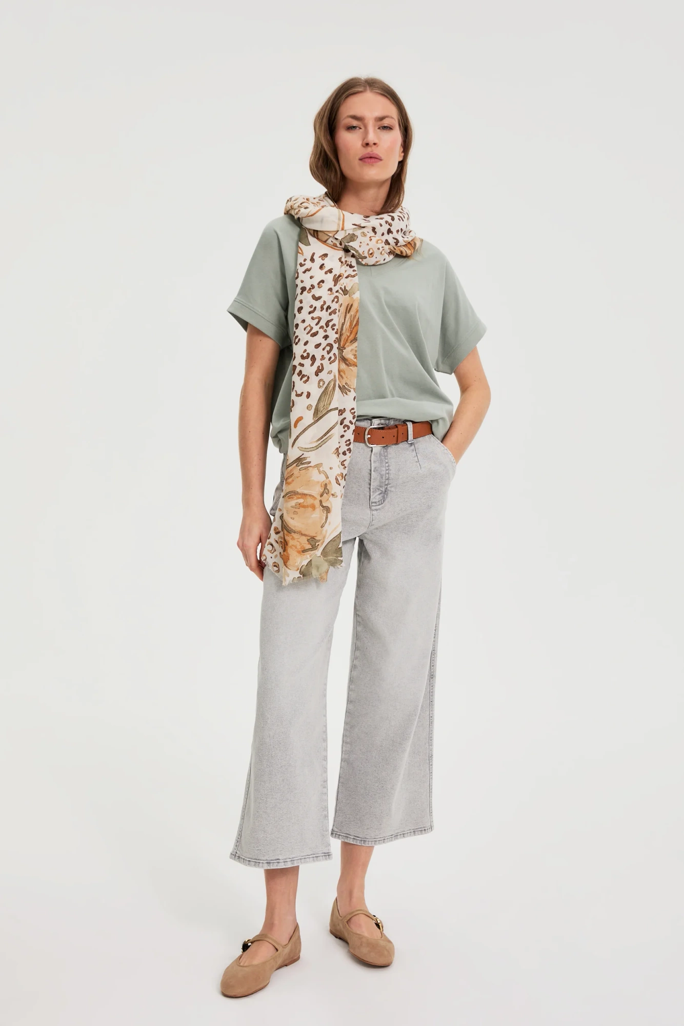 l sz 4900 off white 01 l sz 4900 off white 01