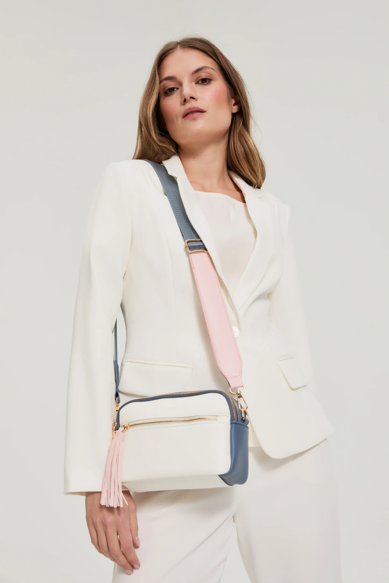 l to 4902 off white 02 l to 4902 off white 02