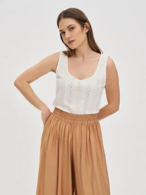 l ts 4676 off white 01