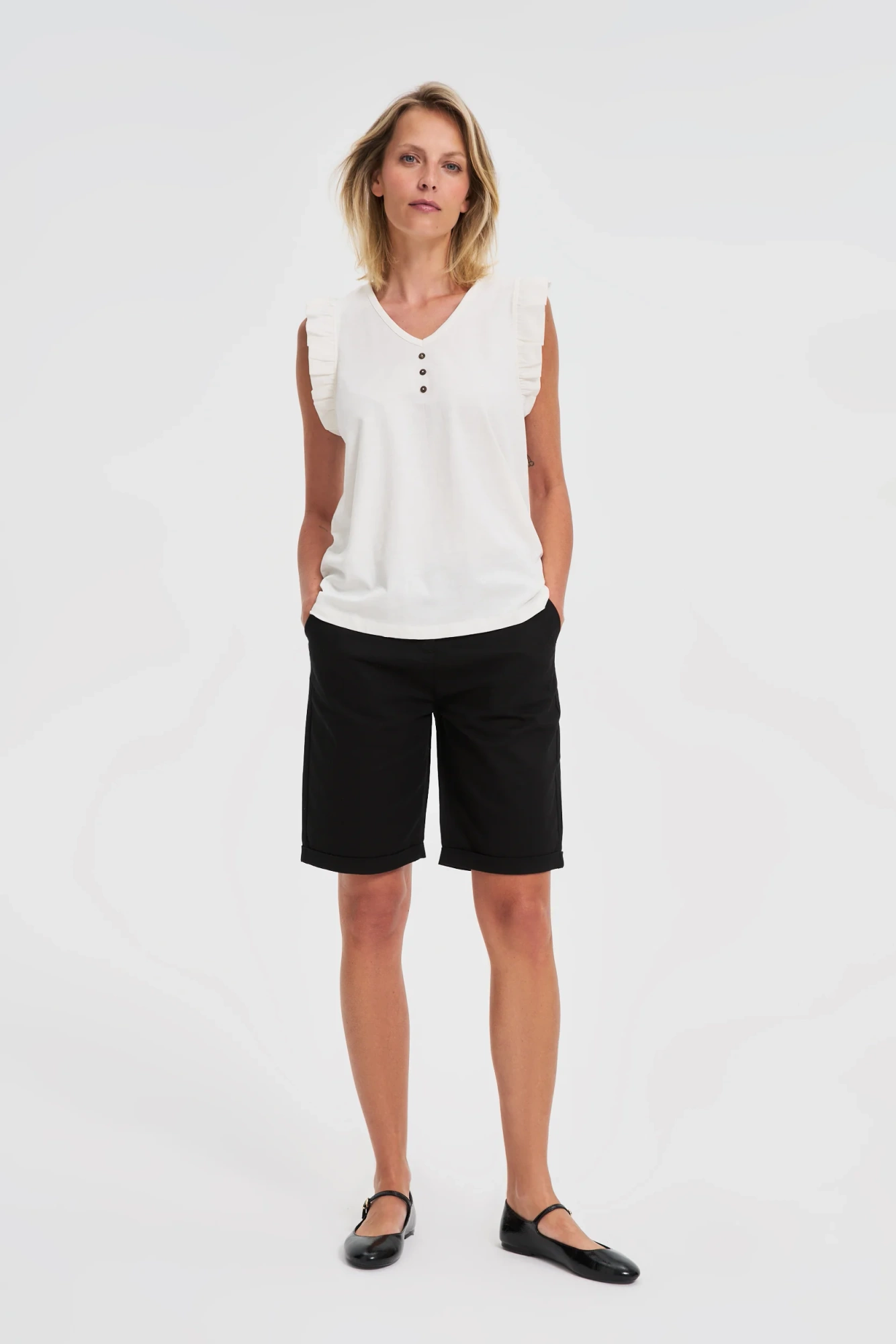 l ts 4682 off white 03 l ts 4682 off white 03