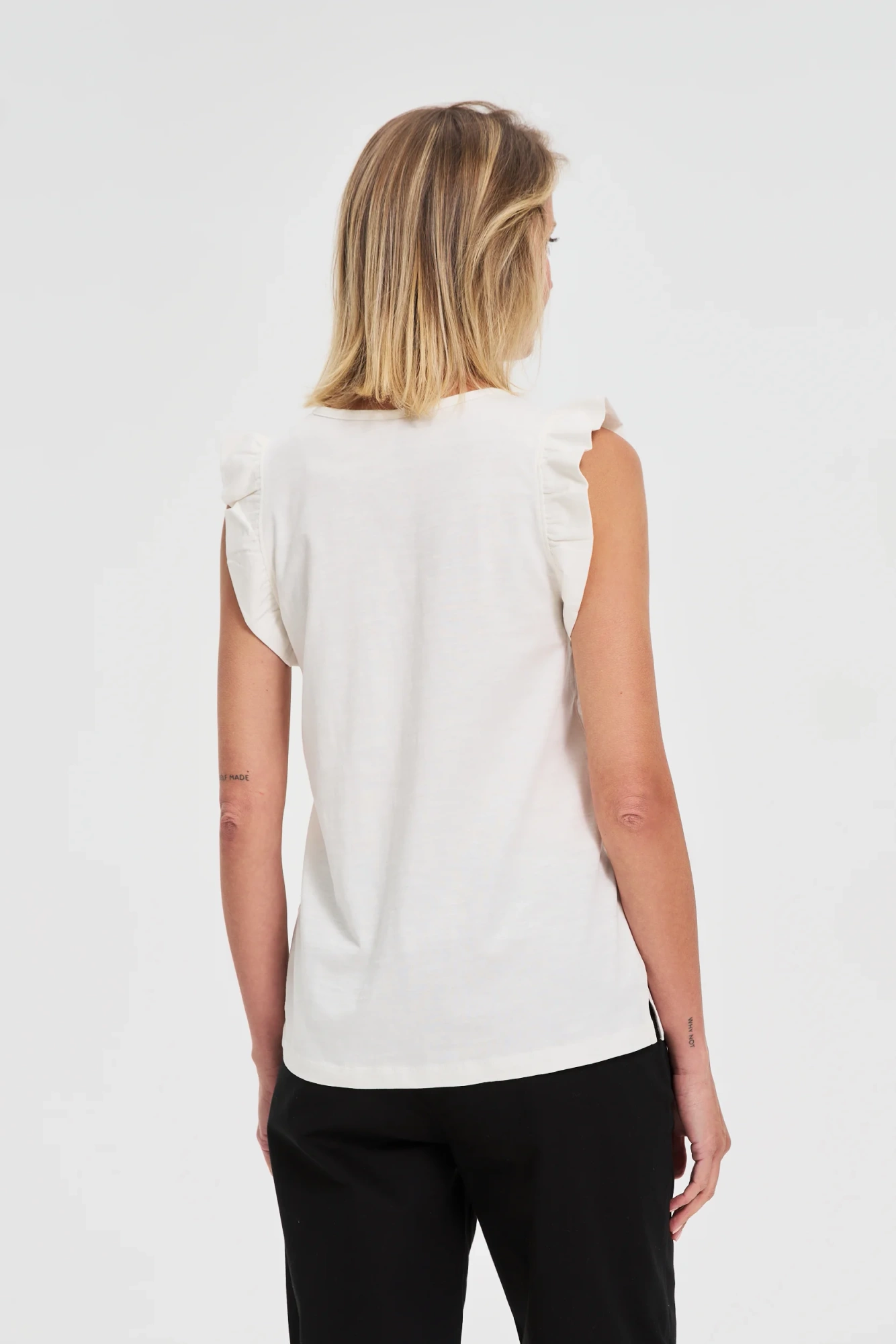 l ts 4682 off white 04 l ts 4682 off white 04