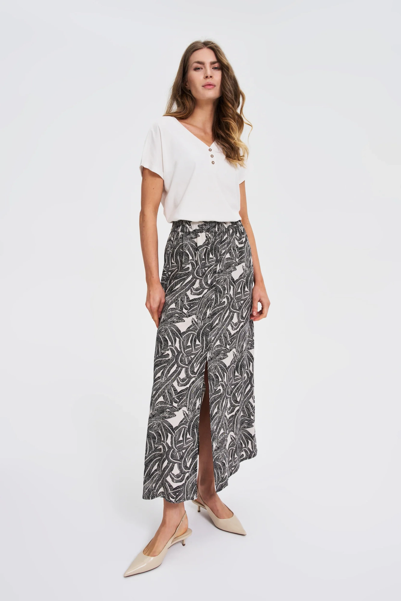 l ts 4702 off white 02 l ts 4702 off white 02