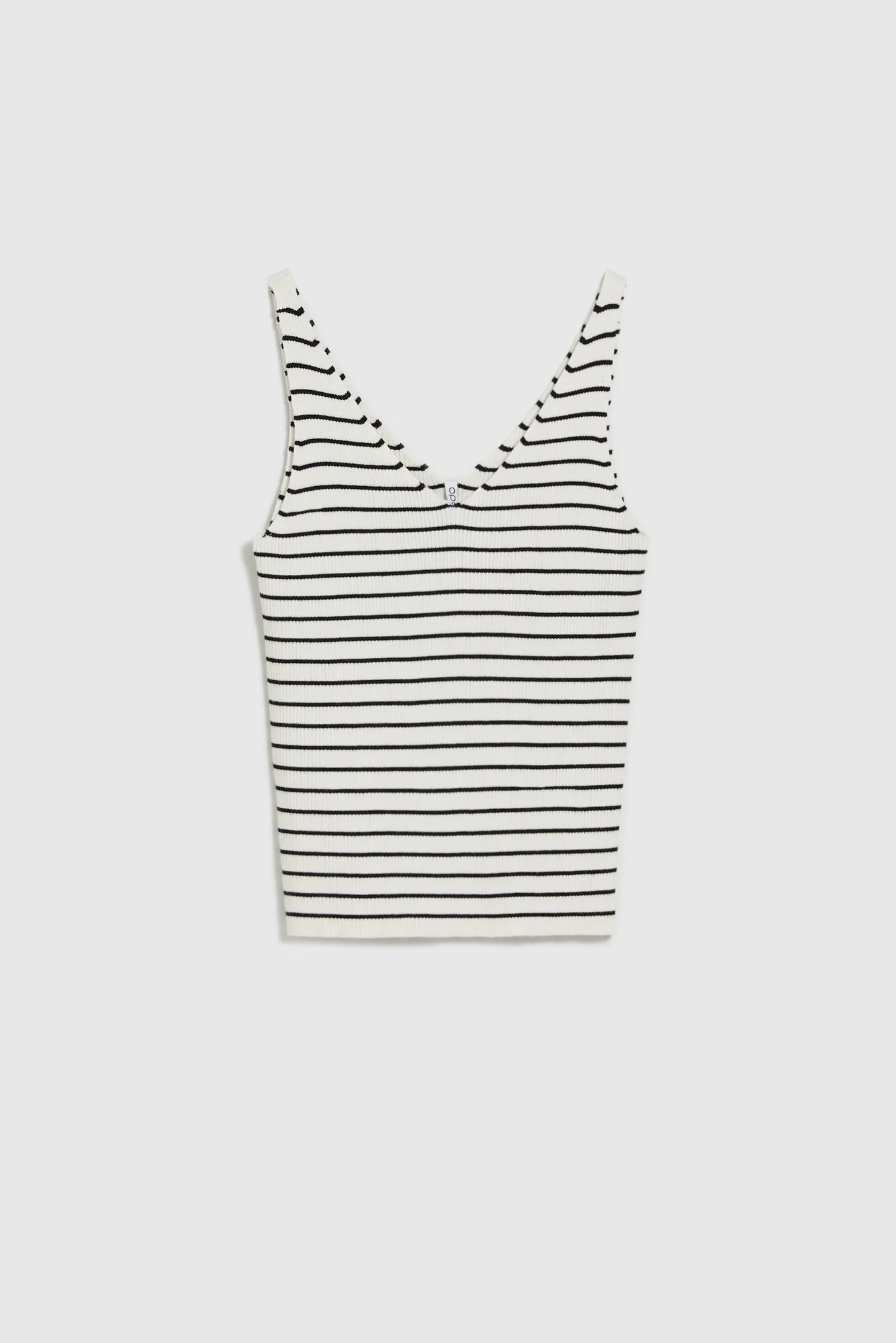 l ts 4715 white black 07 l ts 4715 white black 07