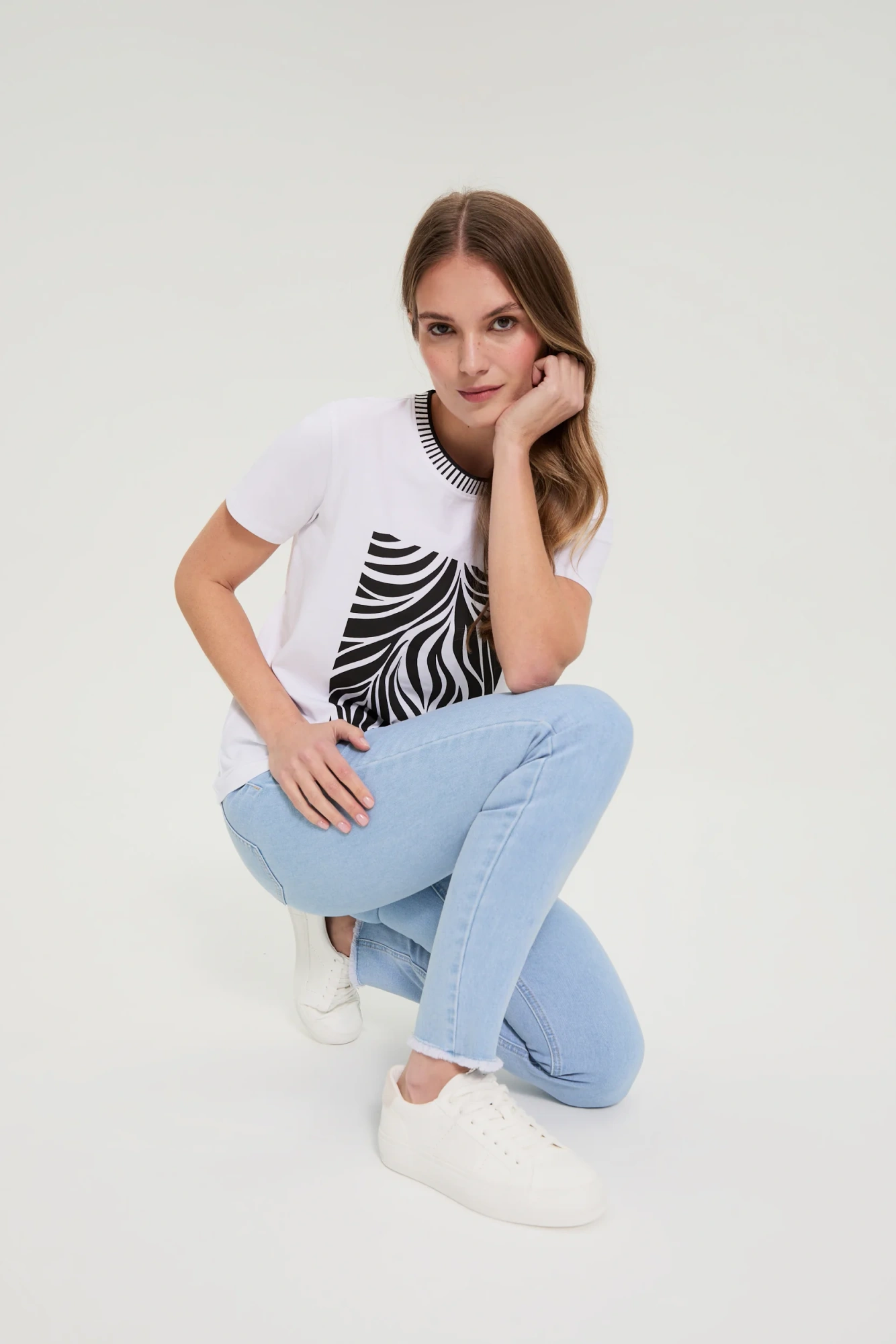 l ts 4928 white 05 l ts 4928 white 05