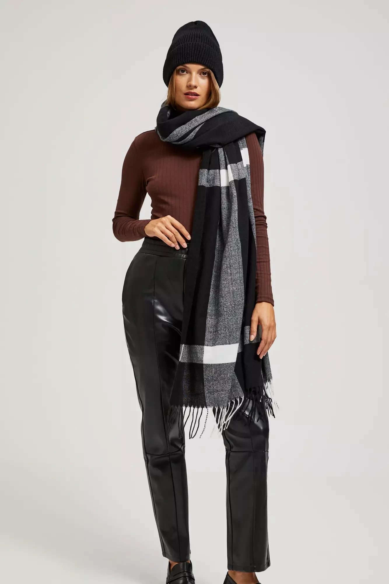 z cz 4211 black 01 z cz 4211 black 01