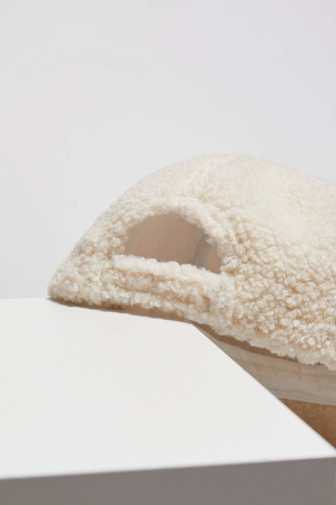 z cz 4216 off white 02 z cz 4216 off white 02