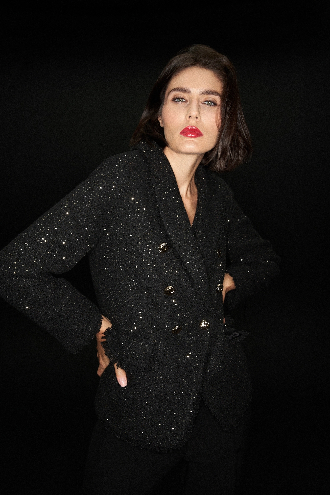 z mr 4517 black 01 z mr 4517 black 01