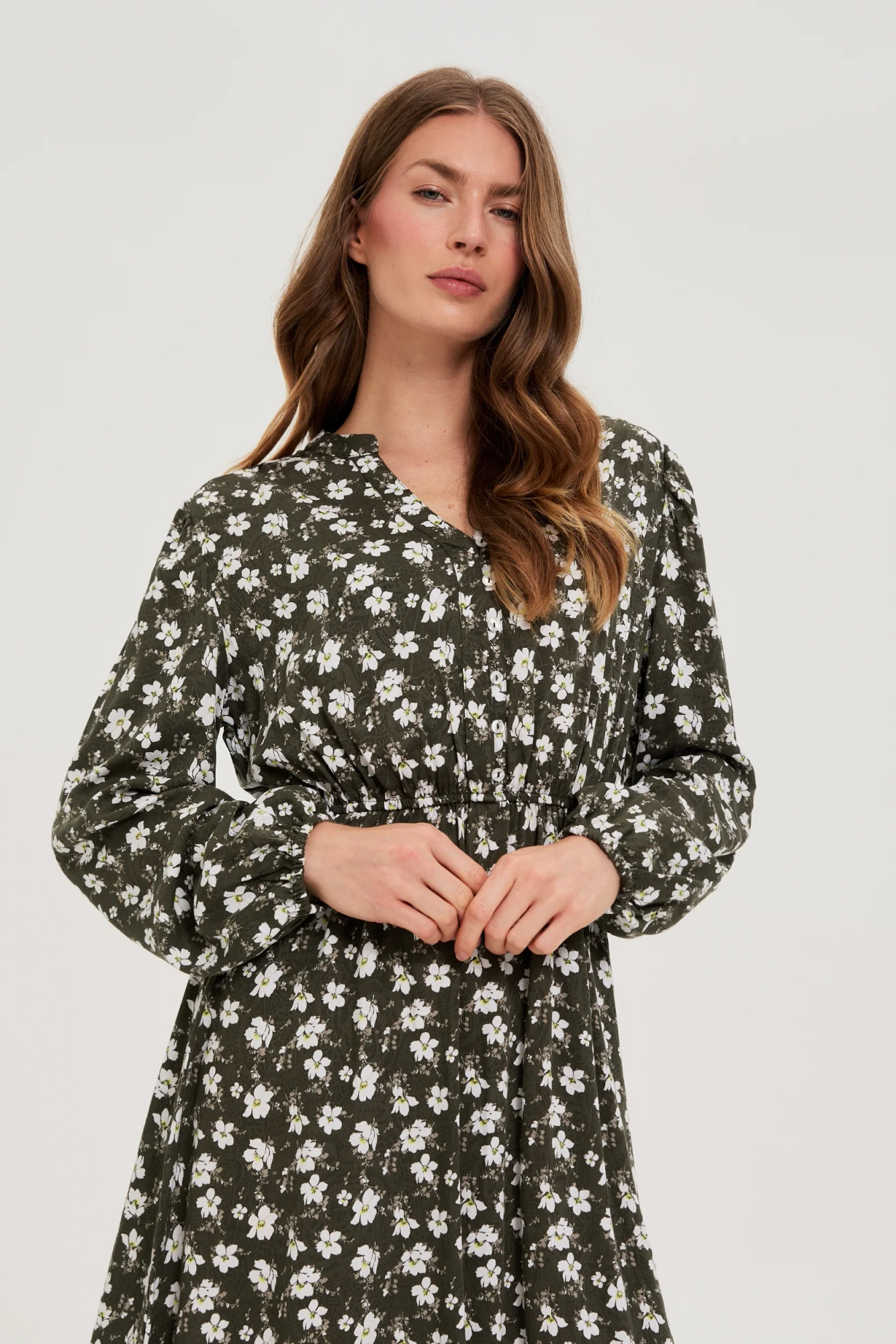 z su 4813 d.olive 04 z su 4813 d.olive 04