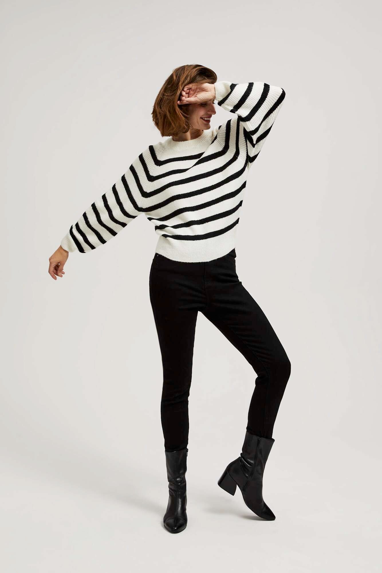 z sw 4218 off white black 06 z sw 4218 off white black 06