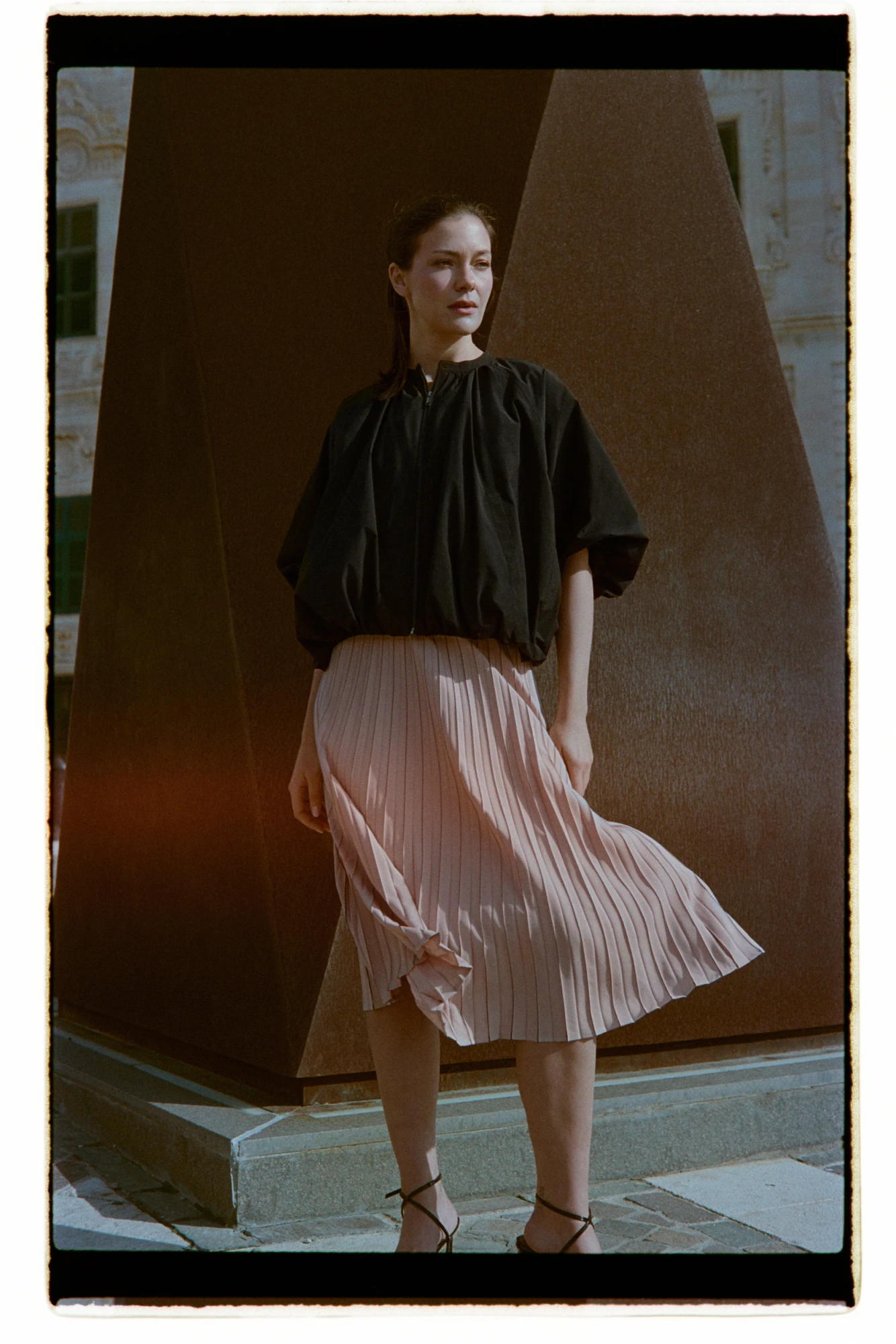 l sc 4905 l.beige 01 l sc 4905 l.beige 01