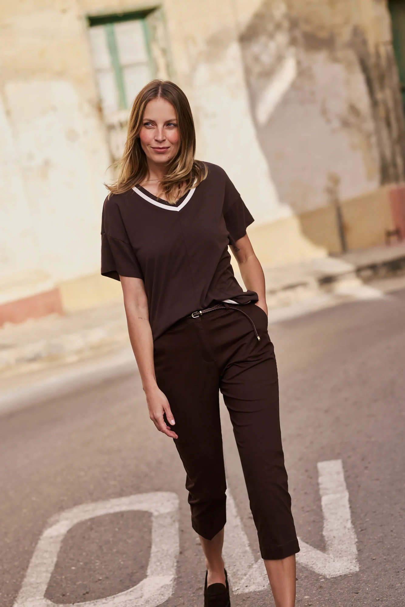 l sp 4921 d.brown 01 l sp 4921 d.brown 01