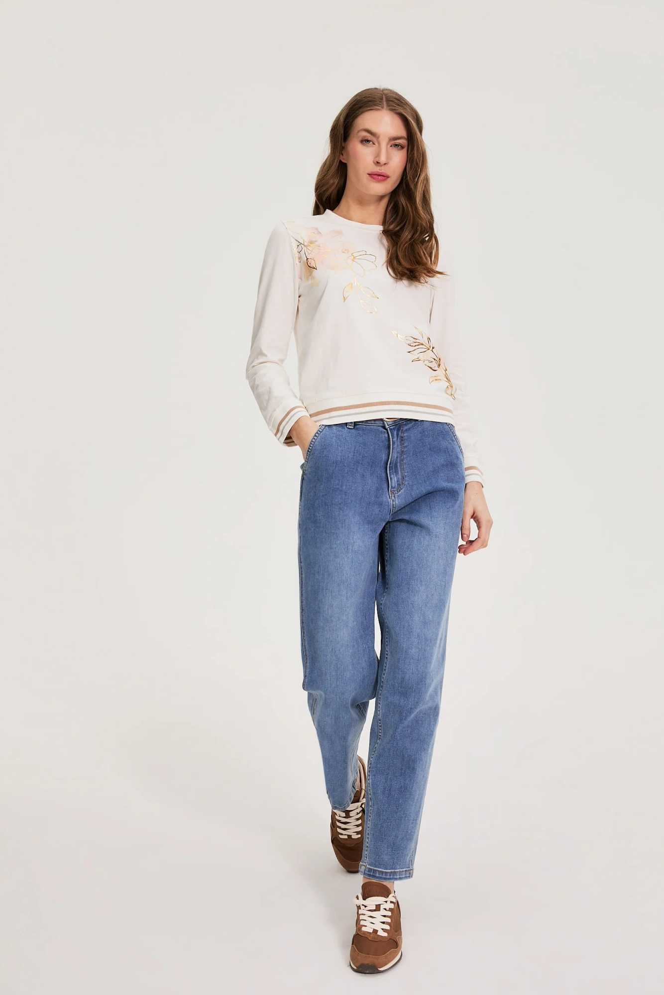 l ts 4907 off white 02 l ts 4907 off white 02