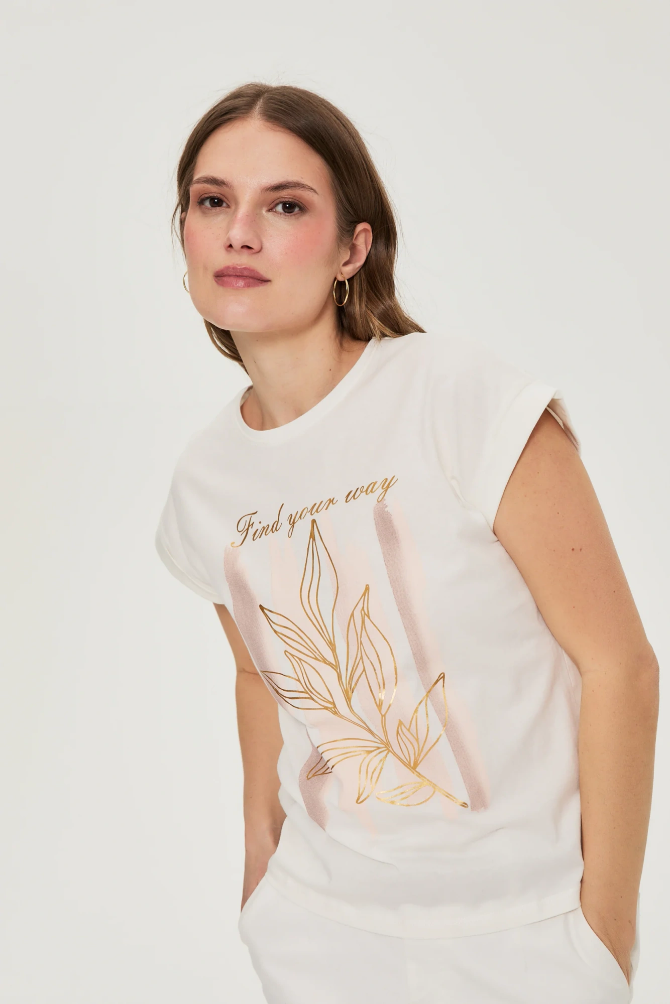 l ts 4953 off white 02 l ts 4953 off white 02