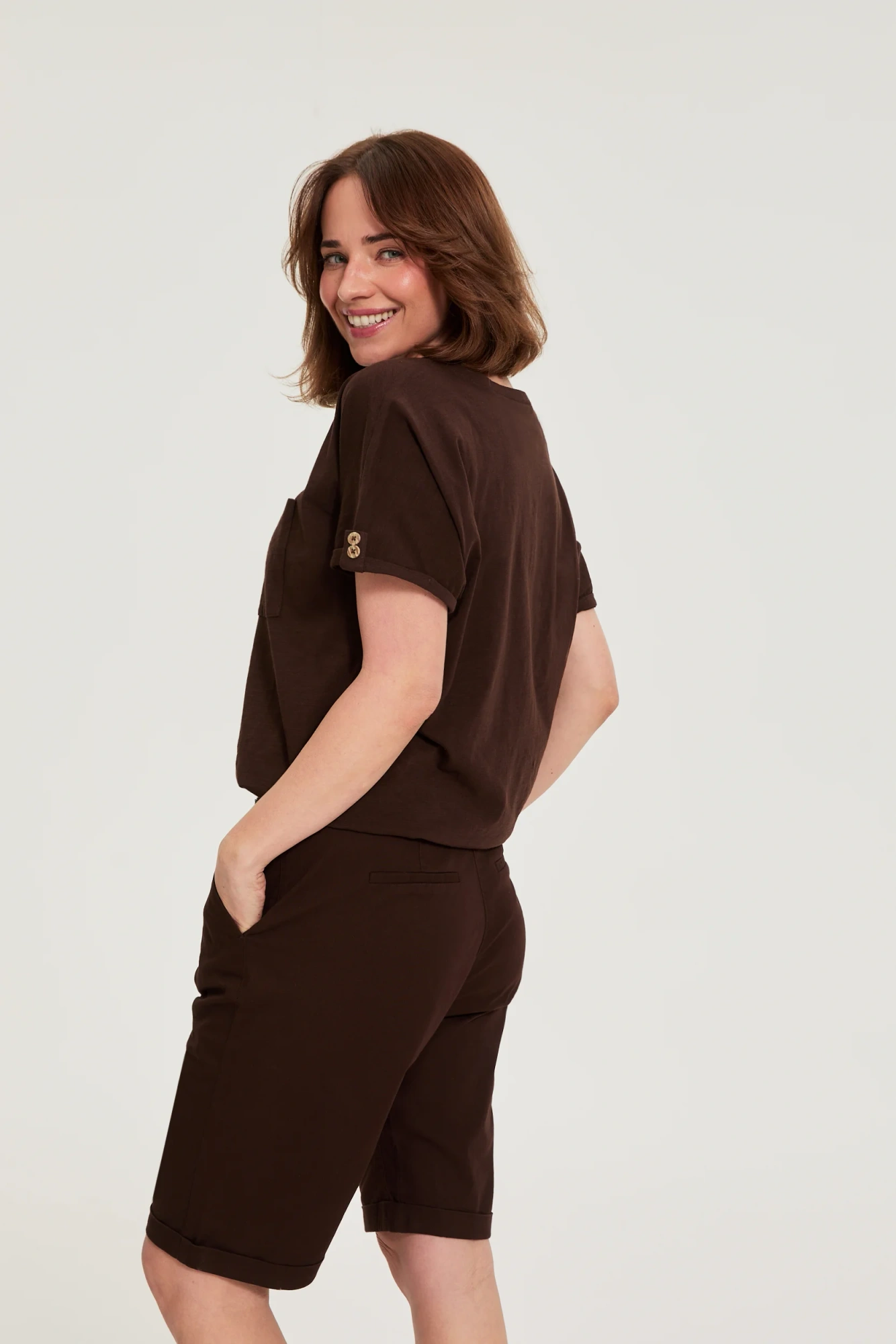 l ts 4962 d.brown 03 l ts 4962 d.brown 03