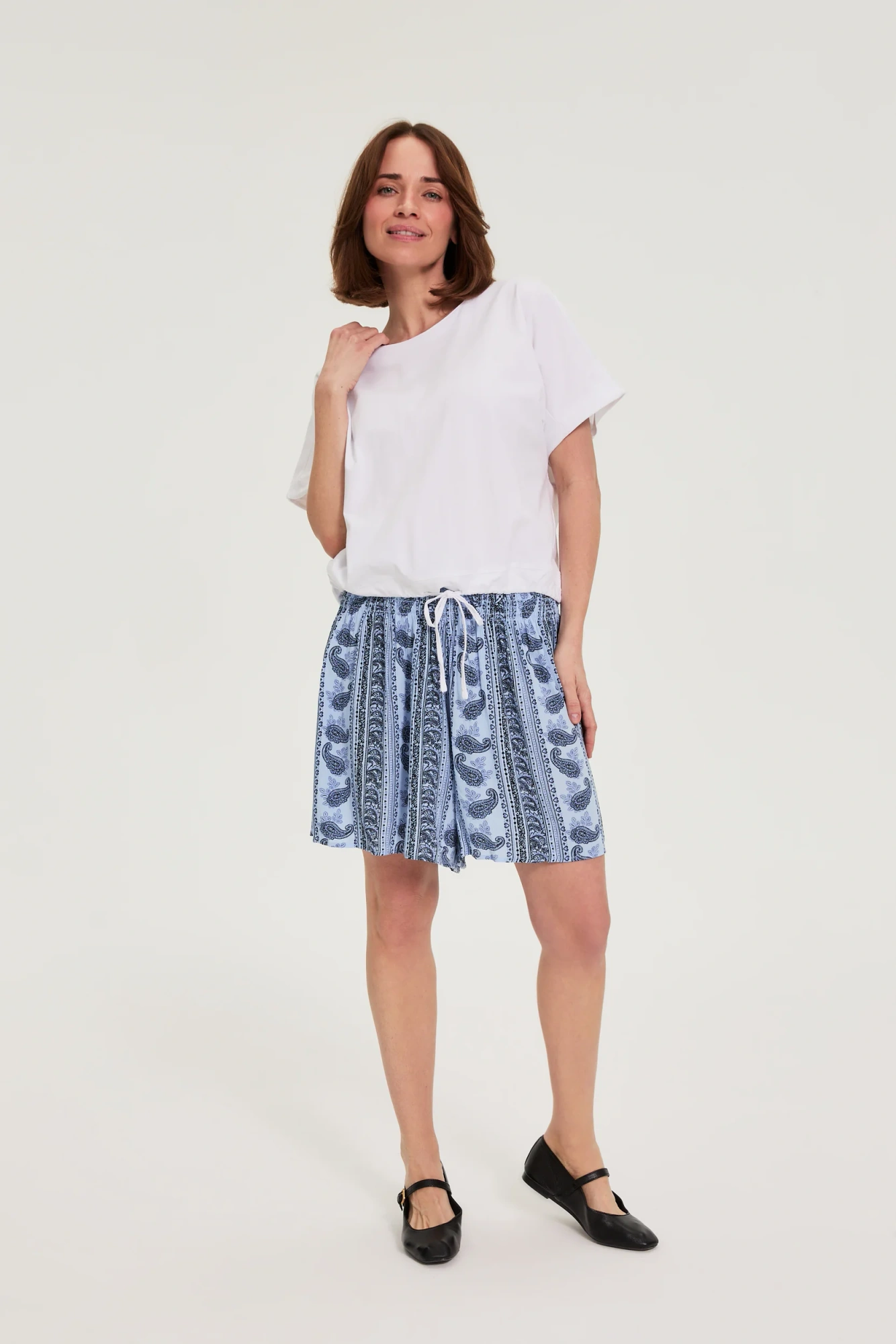 l ts 4968 white 02 l ts 4968 white 02