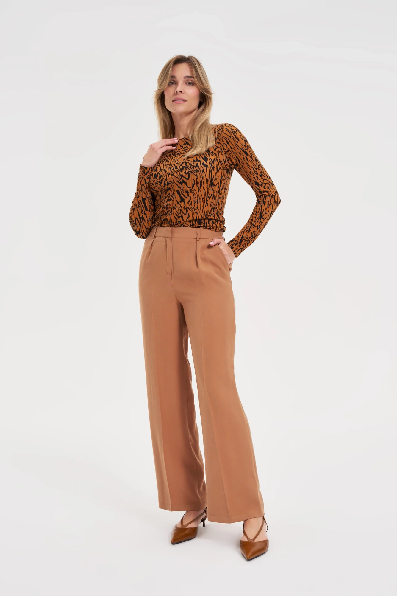 z sp 4820 camel 02 z sp 4820 camel 02