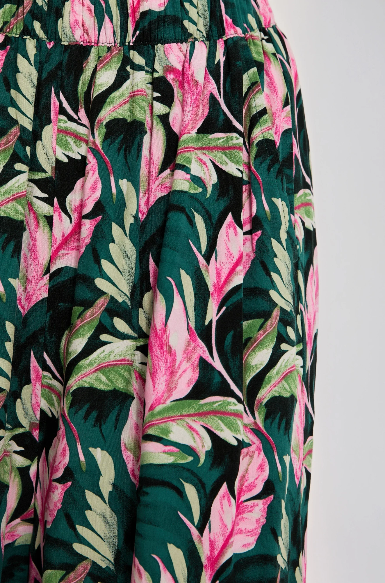 l sp 4938 d.green 03 l sp 4938 d.green 03