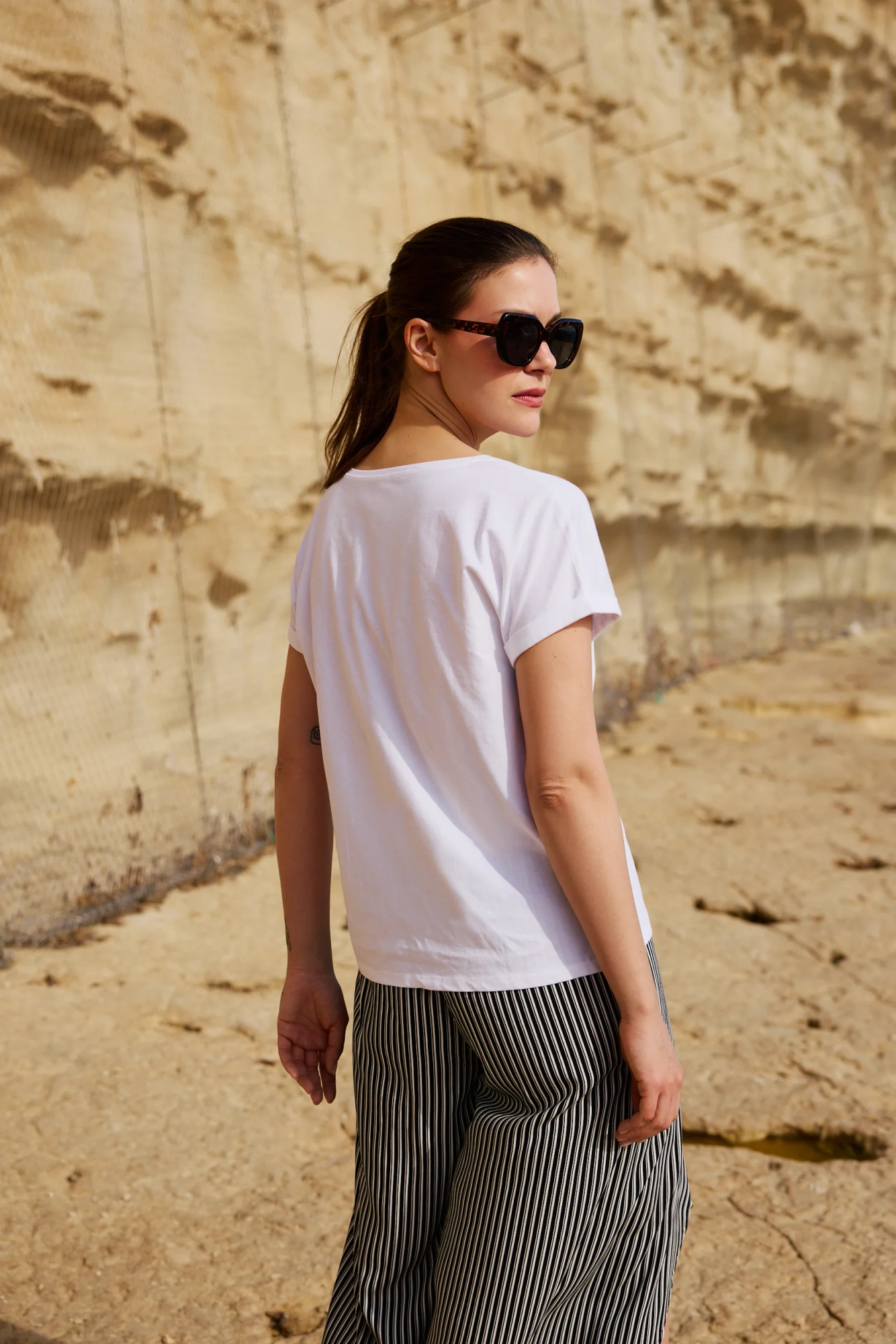 l ts 4958 white (2) l ts 4958 white (2)
