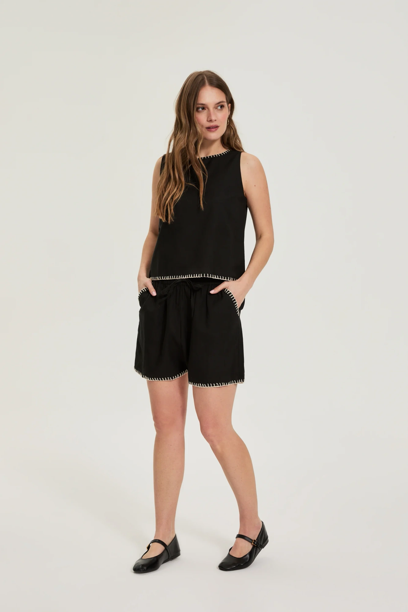 l sh 4919 black (5) l sh 4919 black (5)